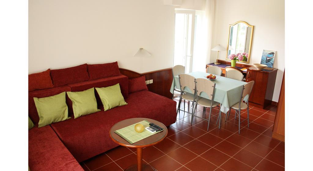 Guest House Sol تْسافتات الغرفة الصورة